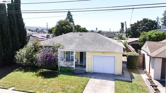 4035 Somerset Avenue, Castro Valley, CA 94546