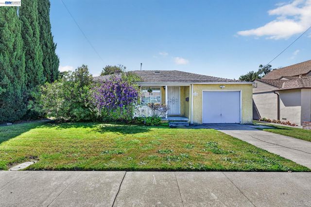 4035 Somerset Avenue, Castro Valley, CA 94546