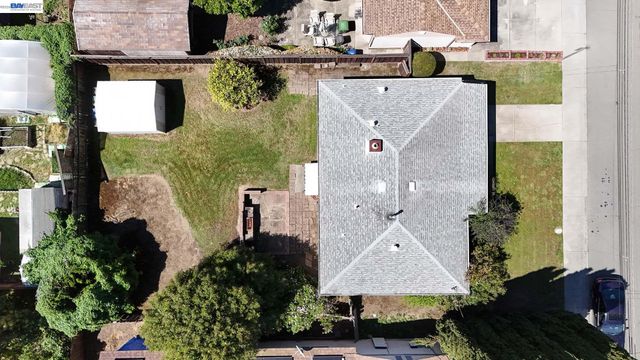 4035 Somerset Avenue, Castro Valley, CA 94546