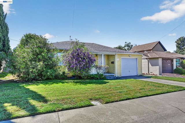 4035 Somerset Avenue, Castro Valley, CA 94546