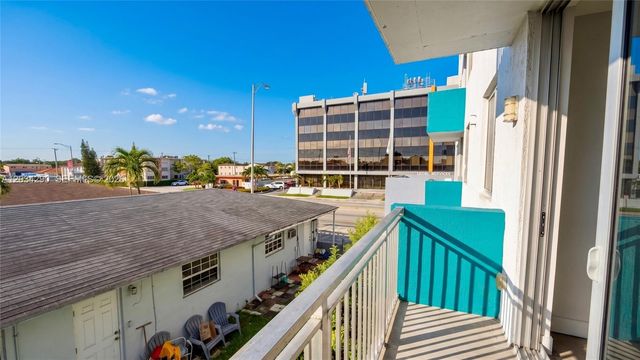 4332 W Flagler 203 203, Miami, FL 33134