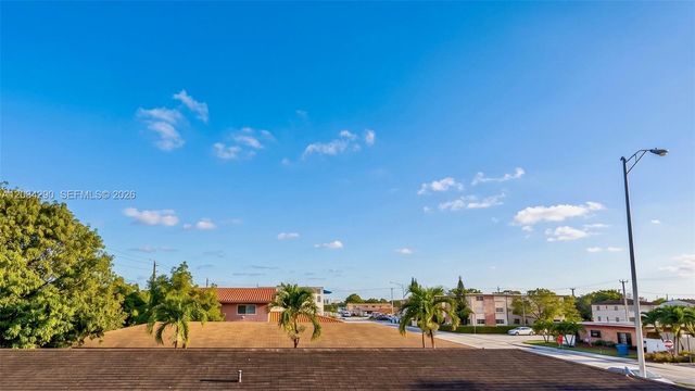 4332 W Flagler 203 203, Miami, FL 33134