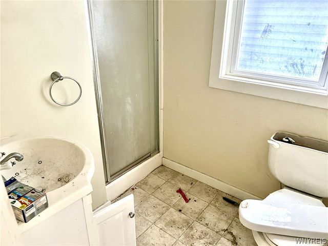 1113 Main Street, Niagara Falls, NY 14301