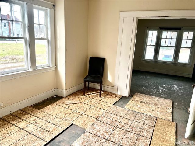 1113 Main Street, Niagara Falls, NY 14301