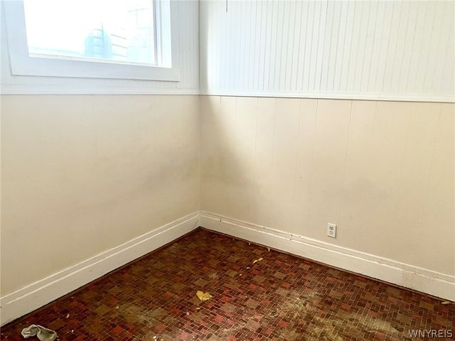 1113 Main Street, Niagara Falls, NY 14301