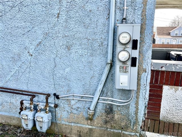 1113 Main Street, Niagara Falls, NY 14301