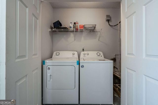 6715 Manor Creek Drive, Douglasville, GA 30135