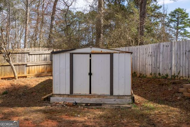 6715 Manor Creek Drive, Douglasville, GA 30135