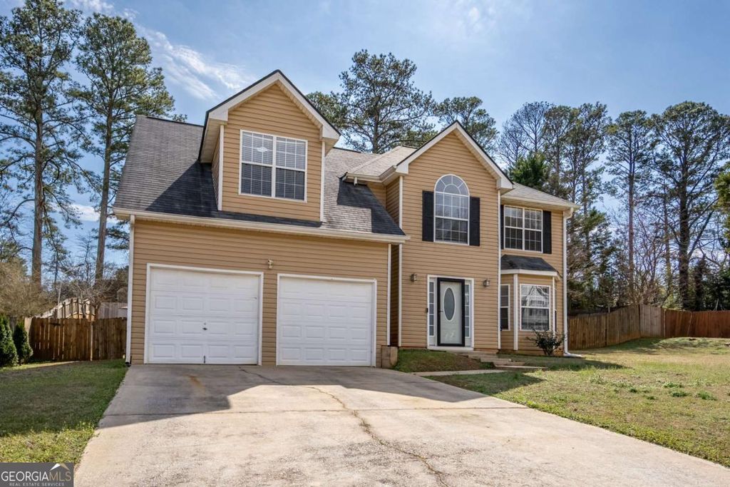 6715 Manor Creek Drive, Douglasville, GA 30135