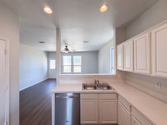 5928 Deck House Road, Fort Worth, TX 76179