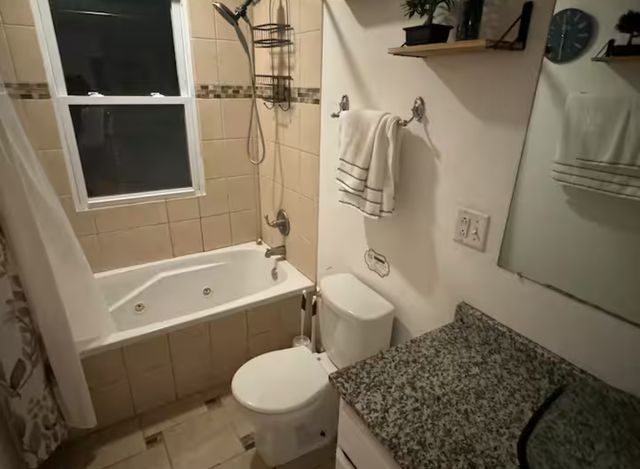 8813 S Euclid Avenue, Chicago, IL 60617