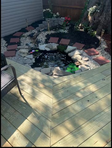 8813 S Euclid Avenue, Chicago, IL 60617