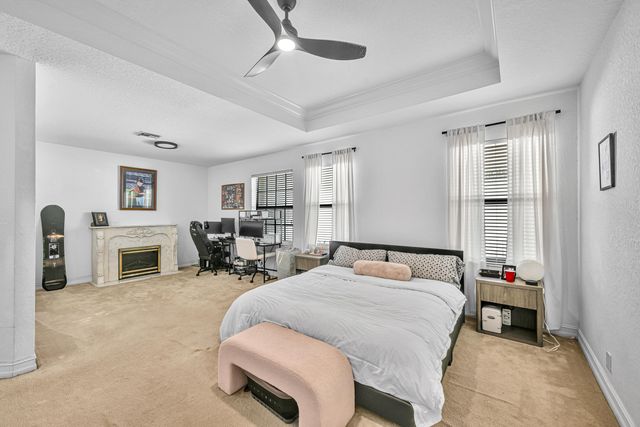 11695 NW 2ND Street, Plantation, FL 33325