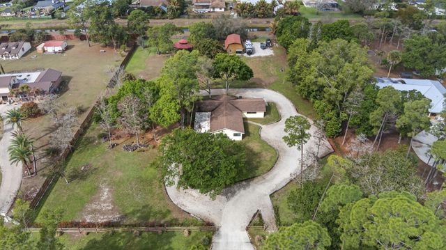 749 W Rambling Drive, Wellington, FL 33414