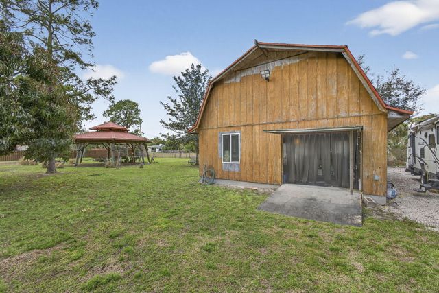 749 W Rambling Drive, Wellington, FL 33414