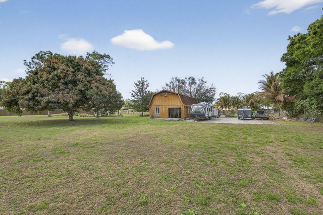 749 W Rambling Drive, Wellington, FL 33414