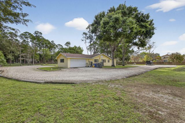 749 W Rambling Drive, Wellington, FL 33414