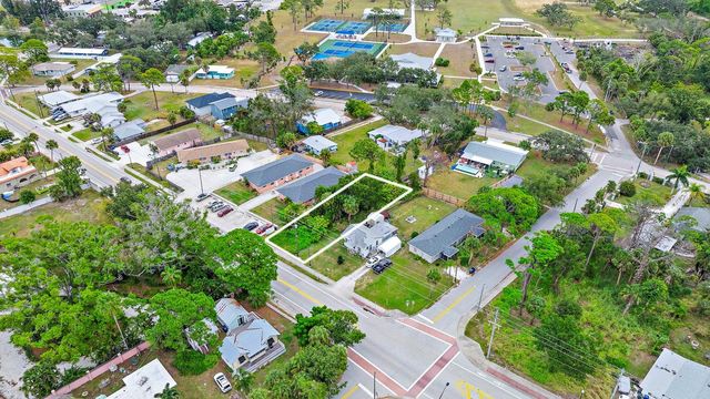 COLONIA LANE, Nokomis, FL 34275