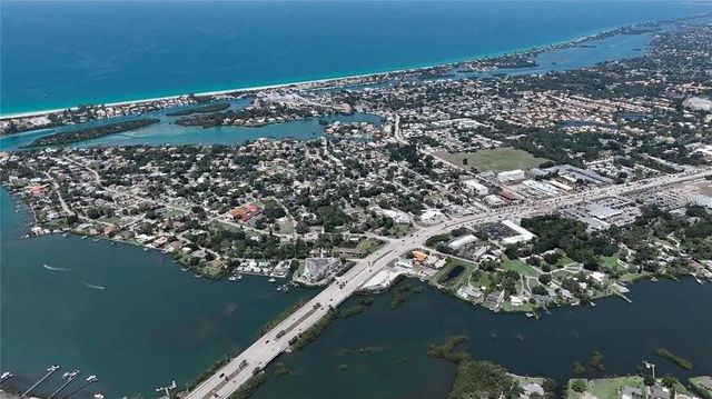 COLONIA LANE, Nokomis, FL 34275