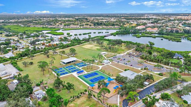 COLONIA LANE, Nokomis, FL 34275