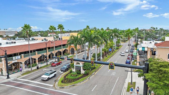 COLONIA LANE, Nokomis, FL 34275