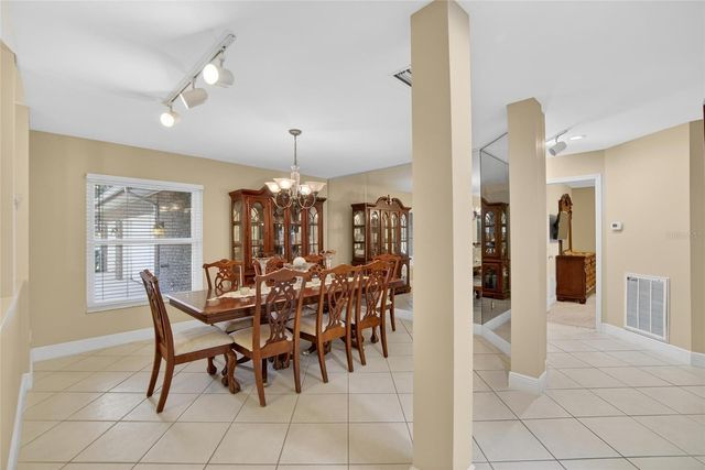 133 BARRINGTON DRIVE, Brandon, FL 33511