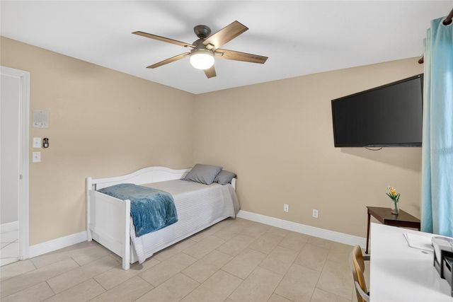 133 BARRINGTON DRIVE, Brandon, FL 33511