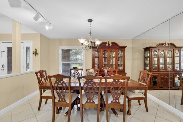 133 BARRINGTON DRIVE, Brandon, FL 33511