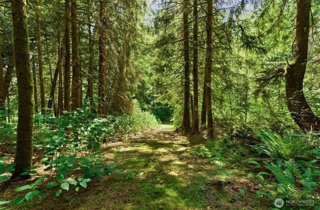 605 SW Lake Roesiger Road, Snohomish, WA 98290