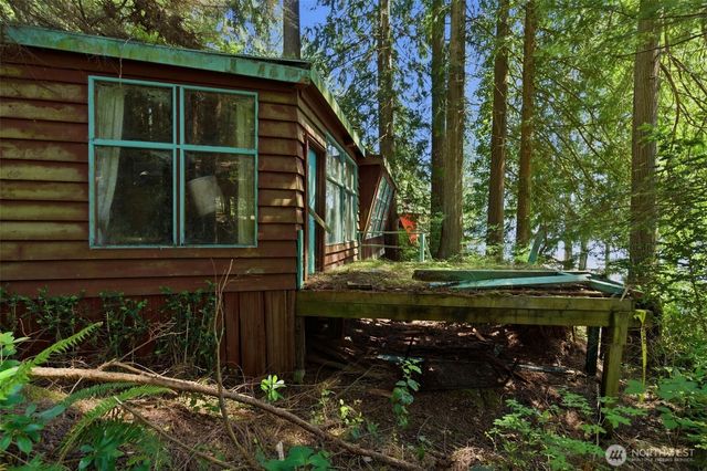 605 SW Lake Roesiger Road, Snohomish, WA 98290