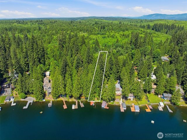 605 SW Lake Roesiger Road, Snohomish, WA 98290