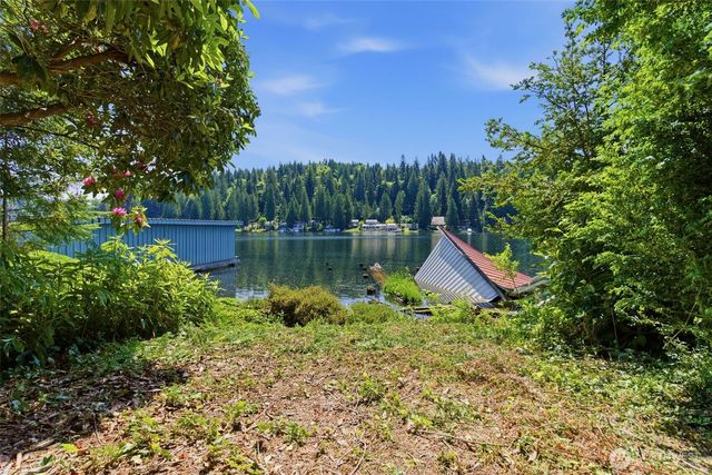 605 SW Lake Roesiger Road, Snohomish, WA 98290