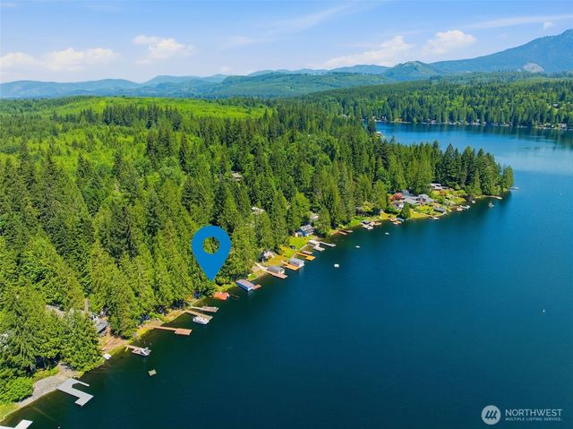 605 SW Lake Roesiger Road, Snohomish, WA 98290
