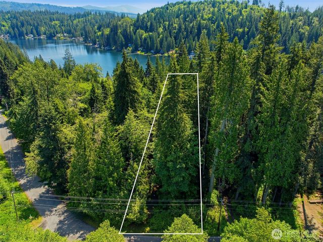 605 SW Lake Roesiger Road, Snohomish, WA 98290