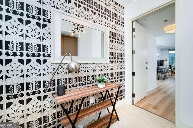 20 10th Street NW 1402, Atlanta, GA 30309