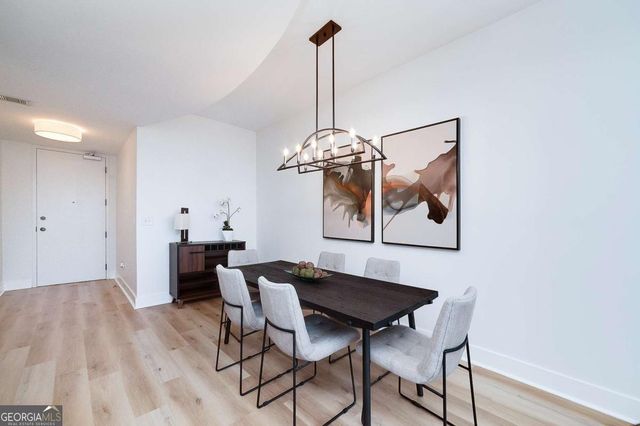 20 10th Street NW 1402, Atlanta, GA 30309