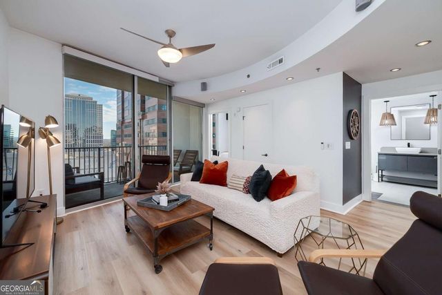 20 10th Street NW 1402, Atlanta, GA 30309