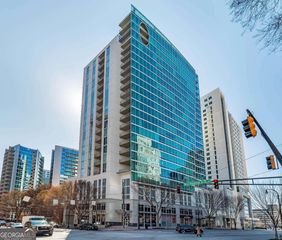 20 10th Street NW 1402, Atlanta, GA 30309