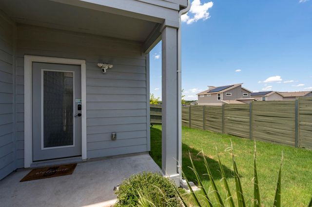 16722 Sonoma Breeze DR, Manor, TX 78653