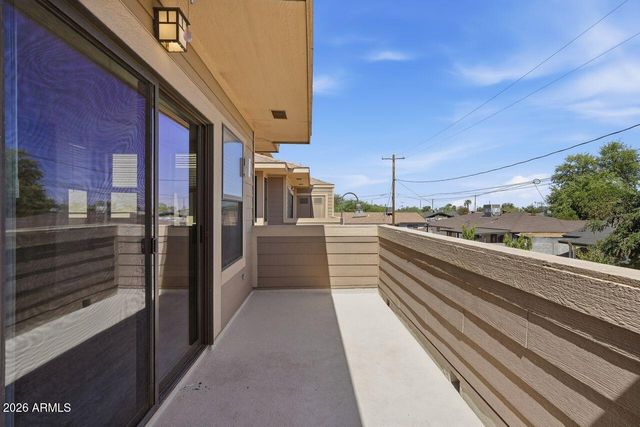 706 S BECK Avenue, Tempe, AZ 85281