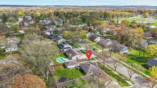 801 BOMIER STREET, De Pere, WI 54115