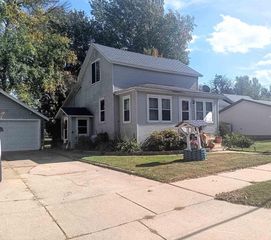 414 N LAFAYETTE STREET, Shawano, WI 54166