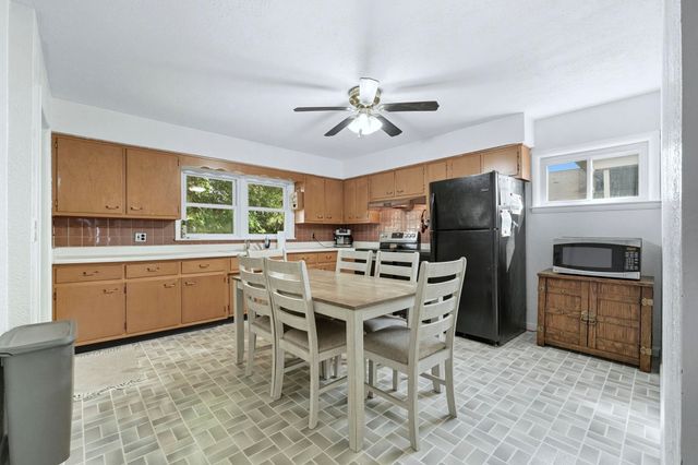 410 N Cedar Street, Auburn, IN 46706