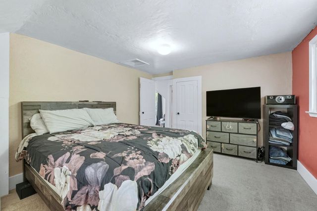 410 N Cedar Street, Auburn, IN 46706