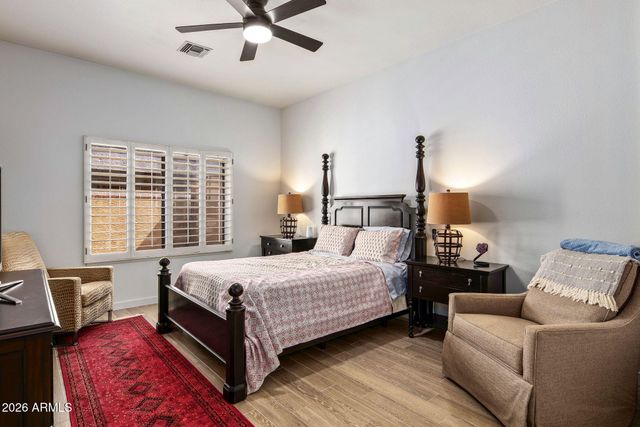 37206 N TRANQUIL Trail 22, Carefree, AZ 85377