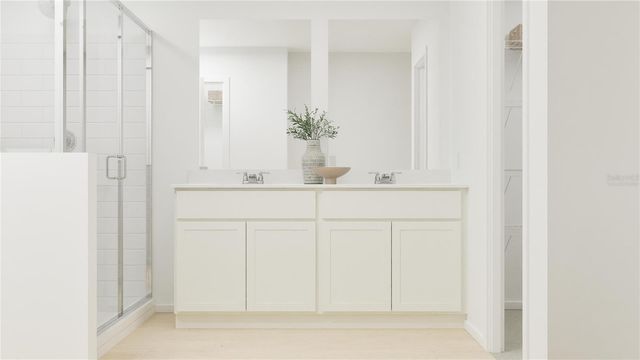 5192 CLAY WHALEY ROAD, St Cloud, FL 34772