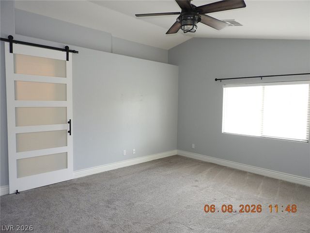 42 Sandy Bunker Lane, Las Vegas, NV 89148
