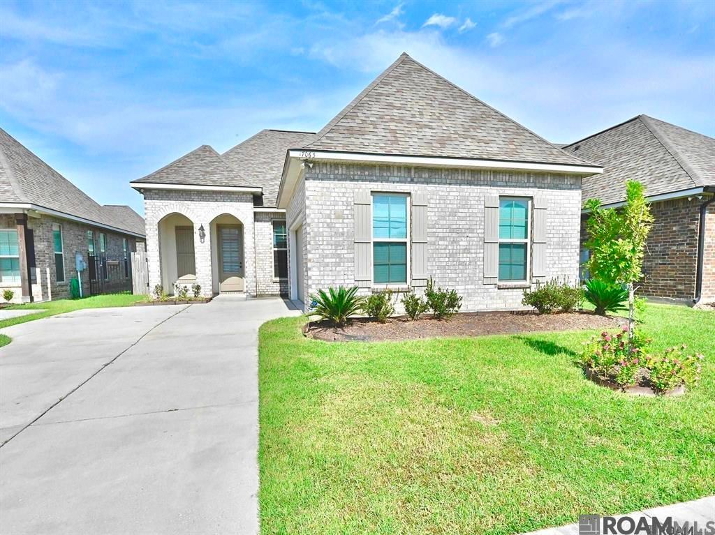 17065 White Ibis Ave, Prairieville, LA 70769