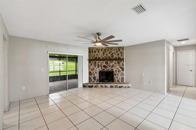 400 E SILVER STAR ROAD, Ocoee, FL 34761