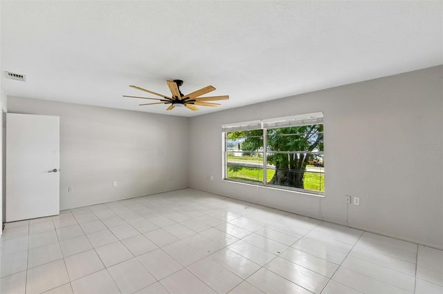 400 E SILVER STAR ROAD, Ocoee, FL 34761